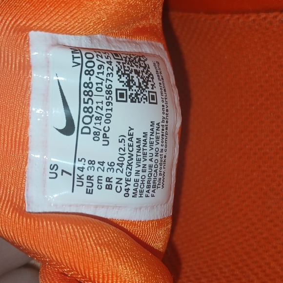 Nike Wmns Air Vapormax Plus 'GUAVA ICE' Womens-7  .100% Authentic! - Picture 6 of 14